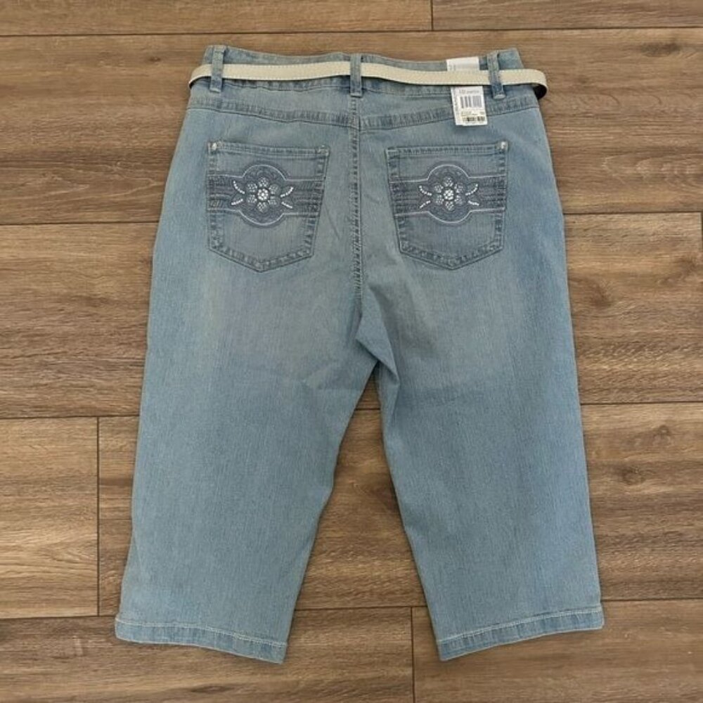 BandolinoBlu Sz 10 Stretch Cropped Denim Capri Jeans - Picture 14 of 16